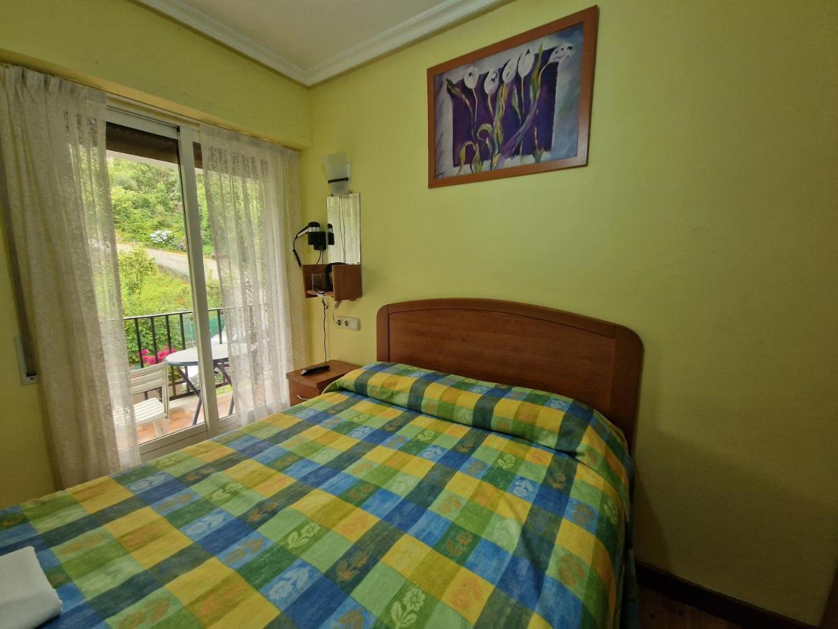 Pension Tximistarri San Sebastián Zewnętrze zdjęcie